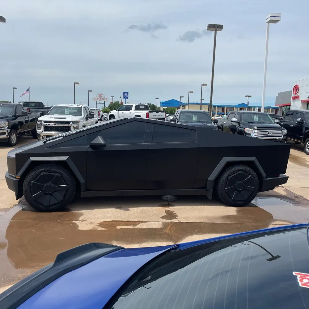 2024 Tesla Cybertruck Base