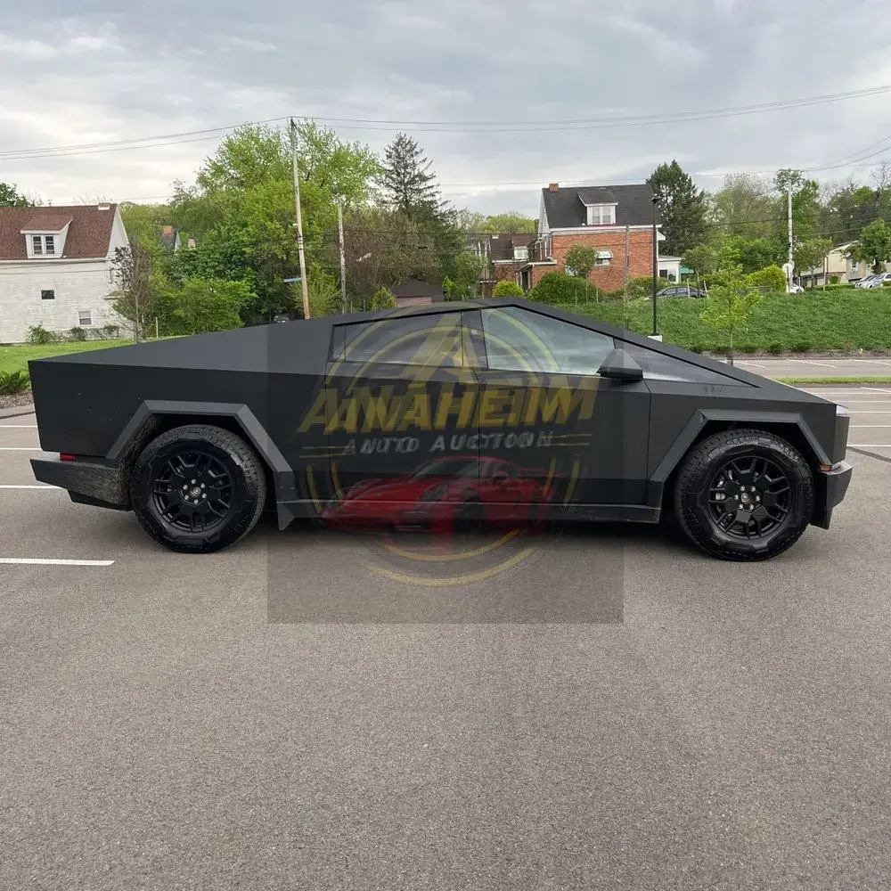 2024 Tesla Cybertruck CyberBeast
