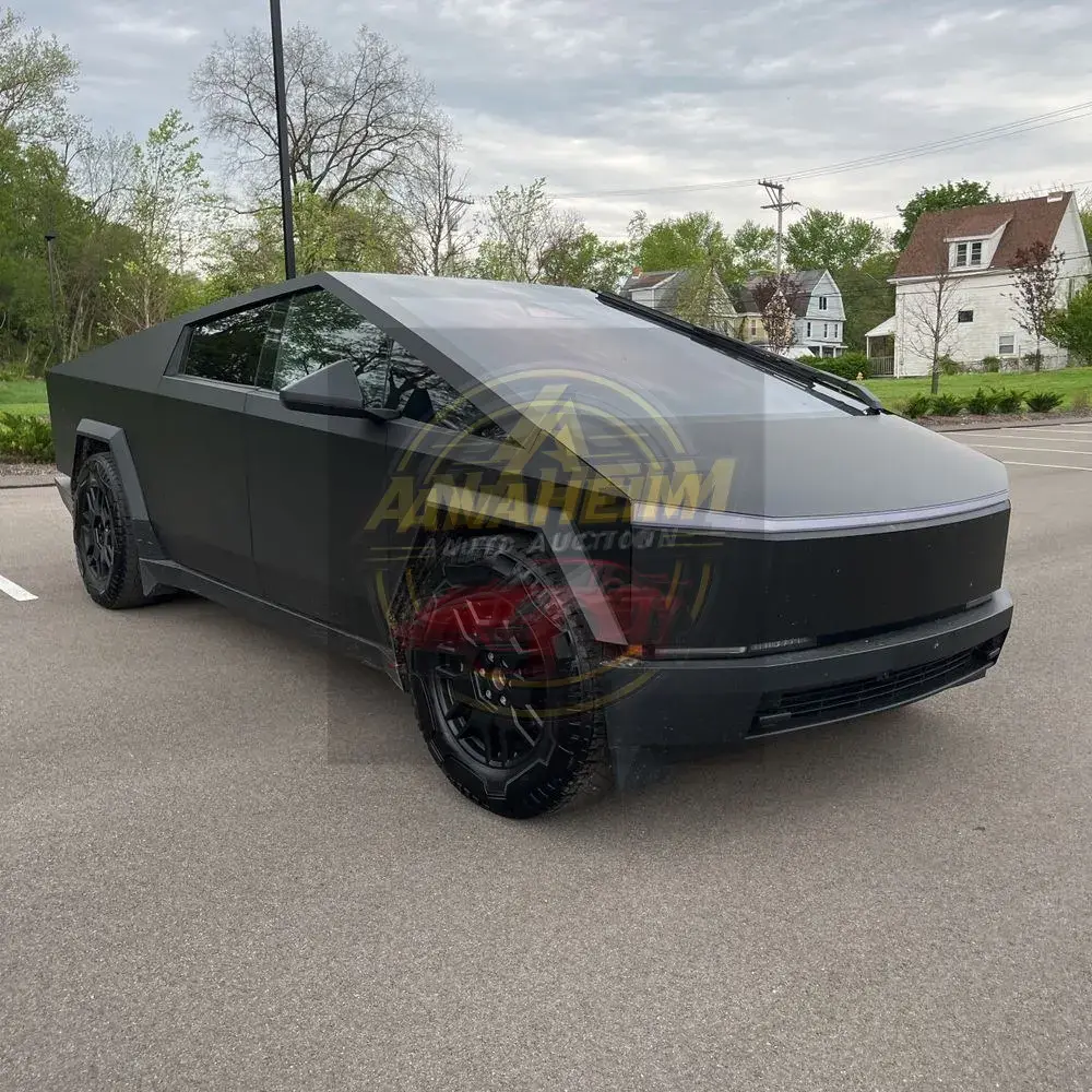 2024 Tesla Cybertruck CyberBeast