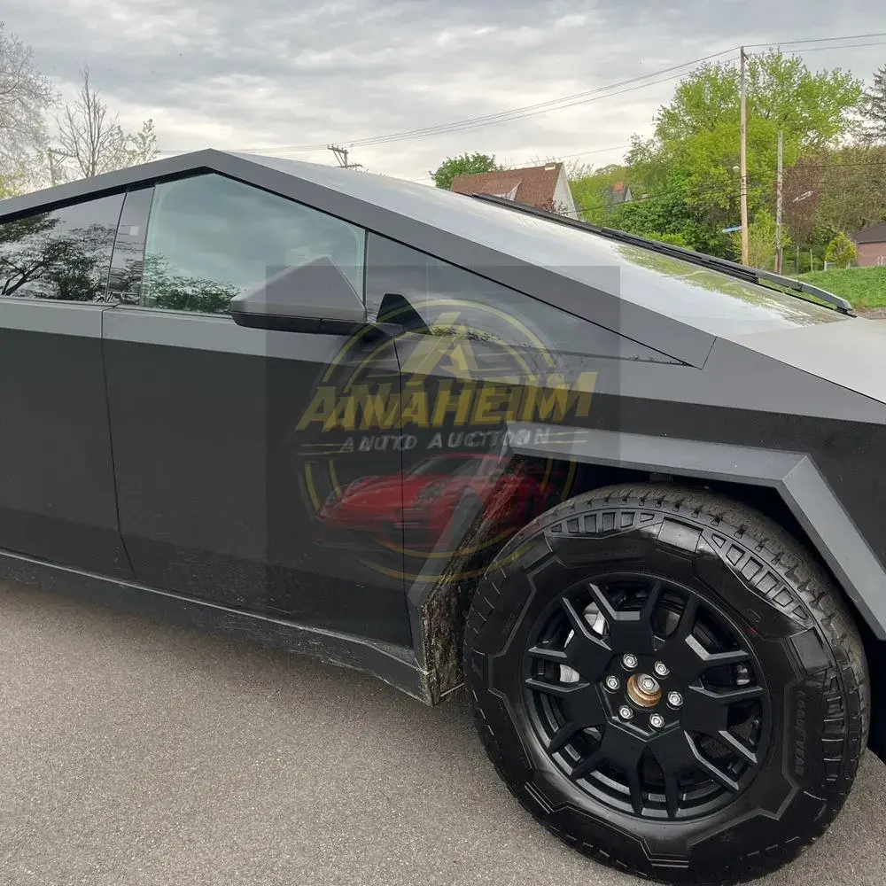 2024 Tesla Cybertruck CyberBeast