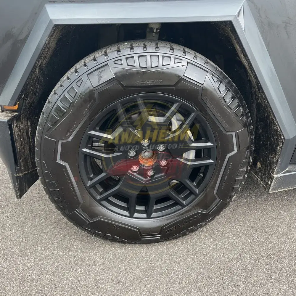 2024 Tesla Cybertruck CyberBeast