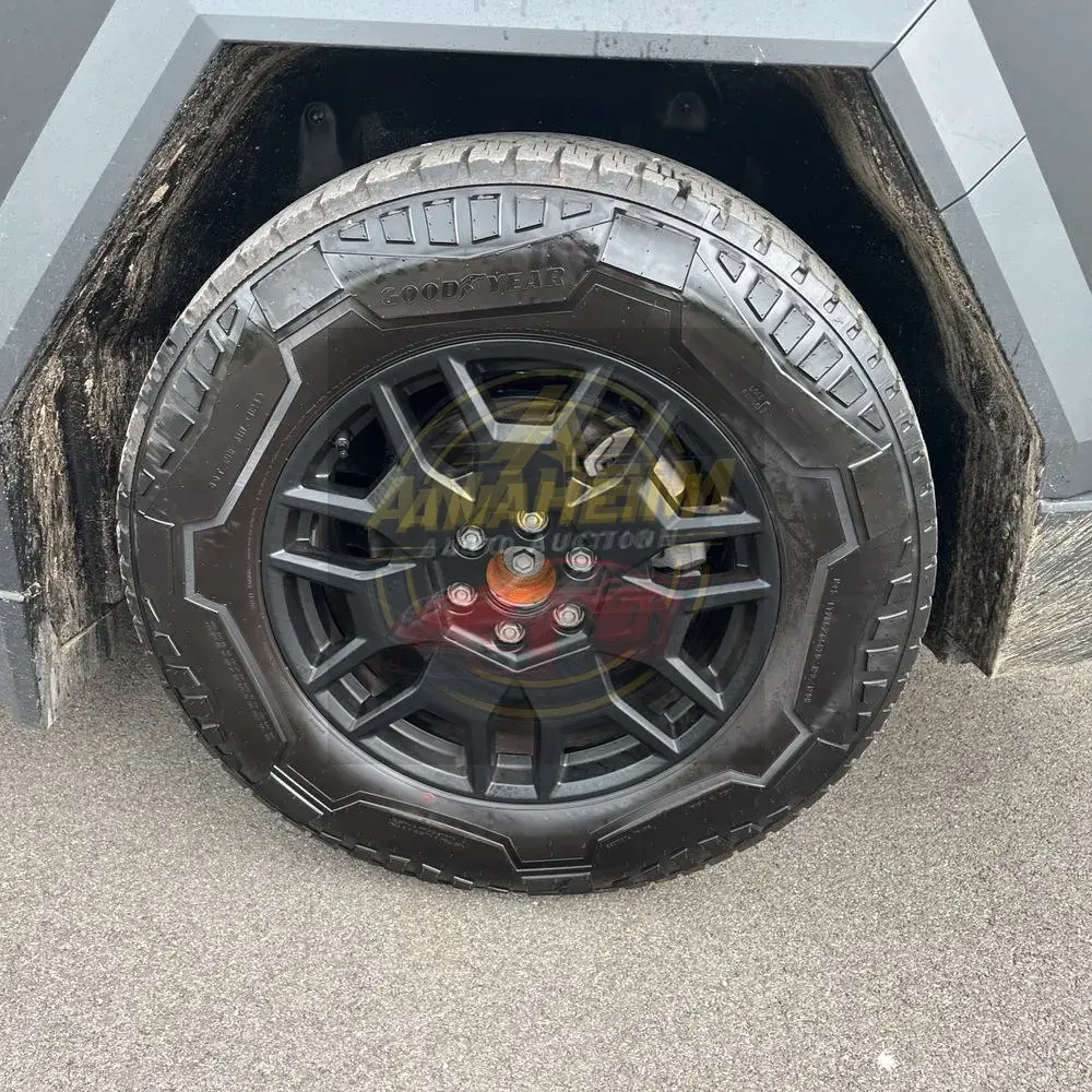 2024 Tesla Cybertruck CyberBeast