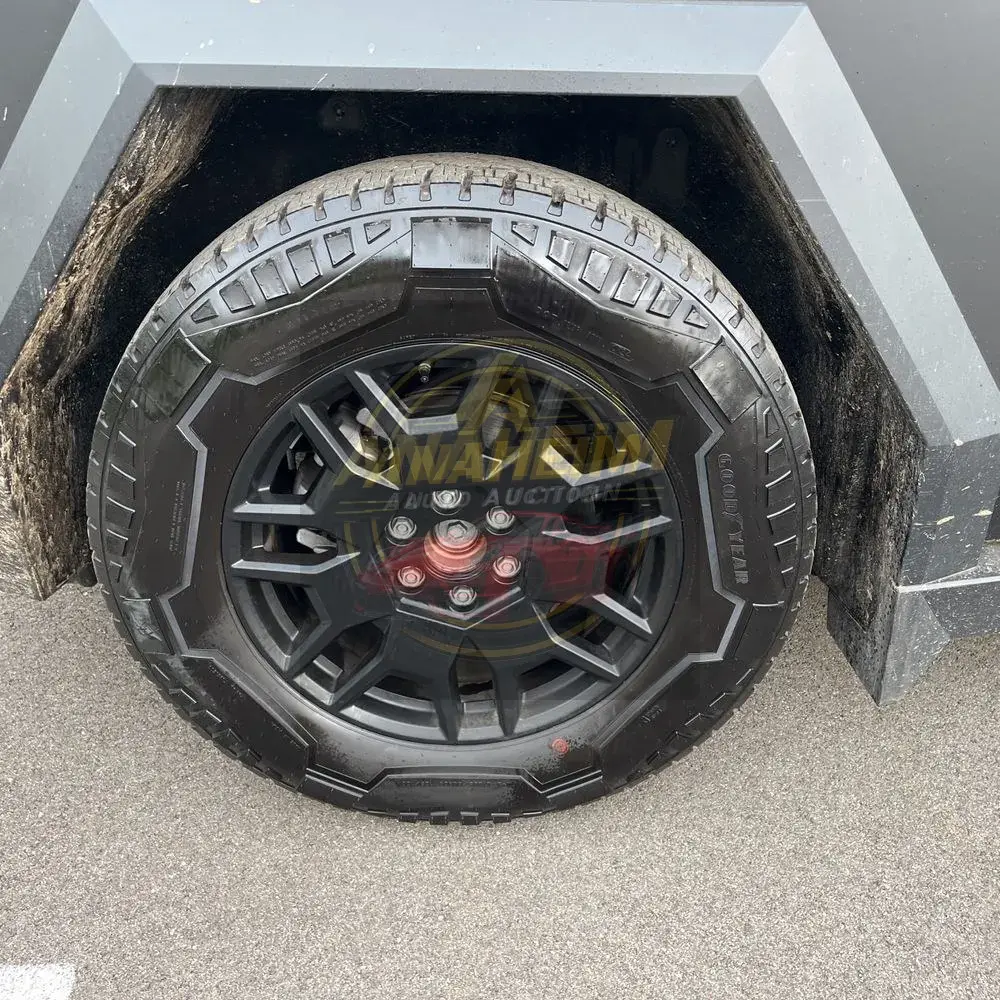 2024 Tesla Cybertruck CyberBeast