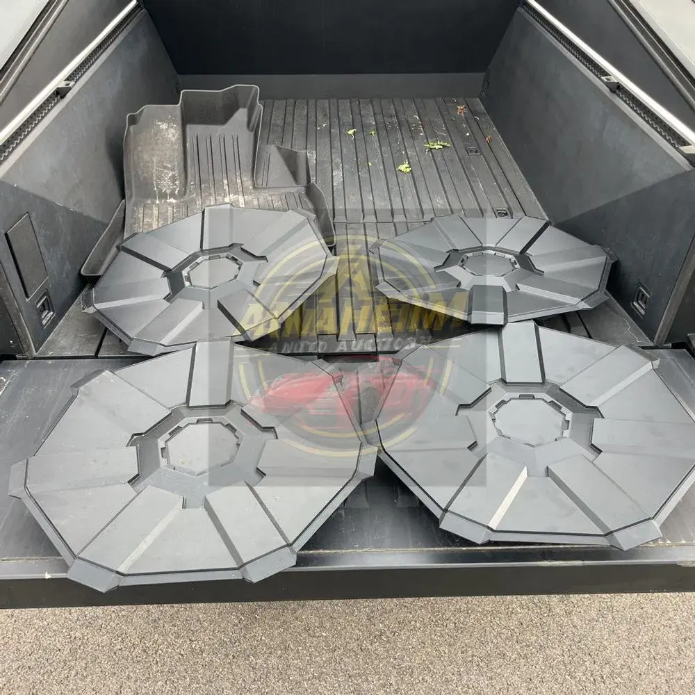 2024 Tesla Cybertruck CyberBeast