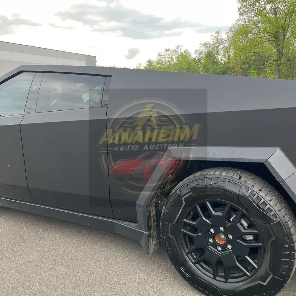2024 Tesla Cybertruck CyberBeast
