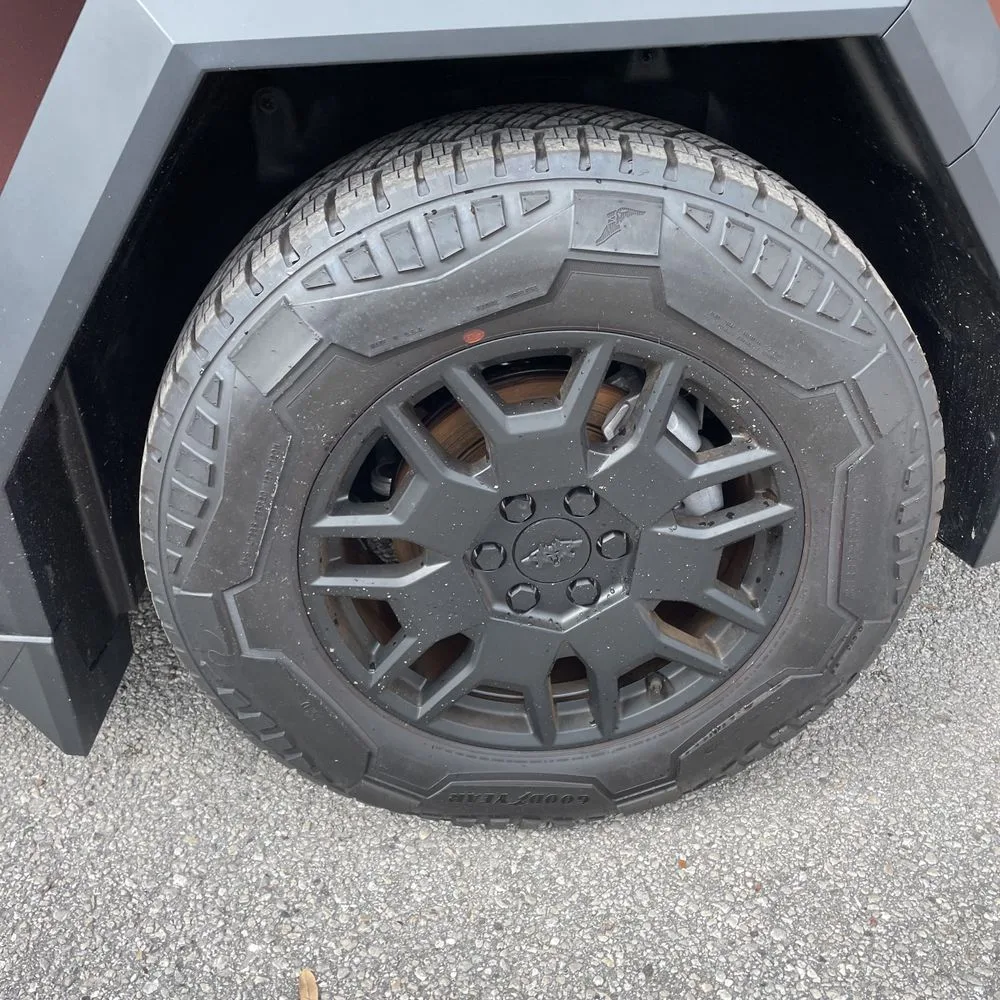 2024 Tesla Cybertruck CyberBeast