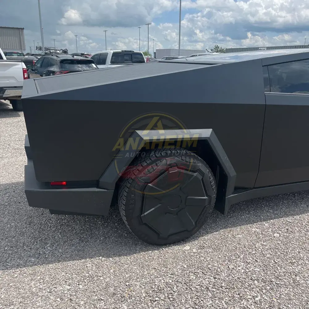2024 Tesla Cybertruck CyberBeast