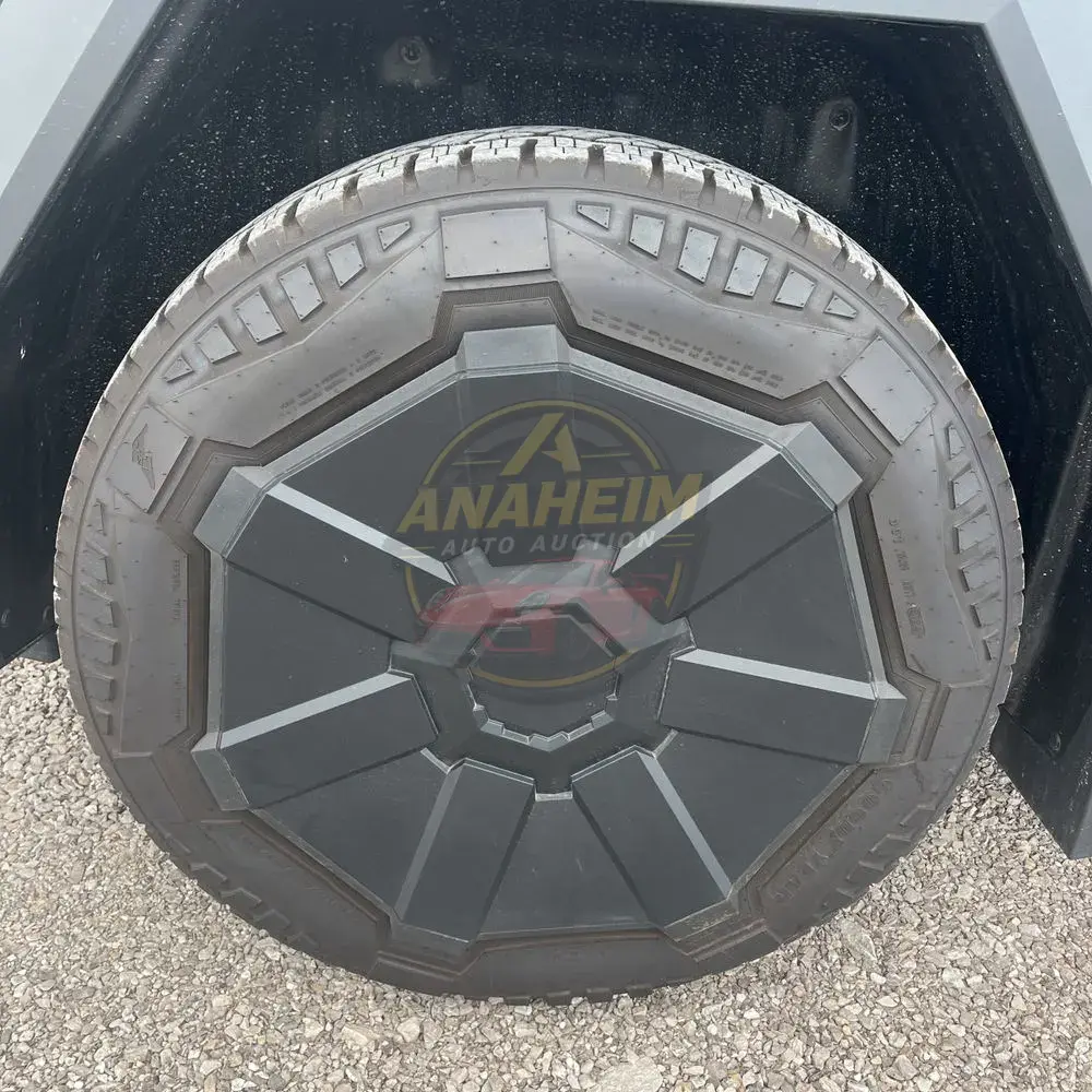 2024 Tesla Cybertruck CyberBeast