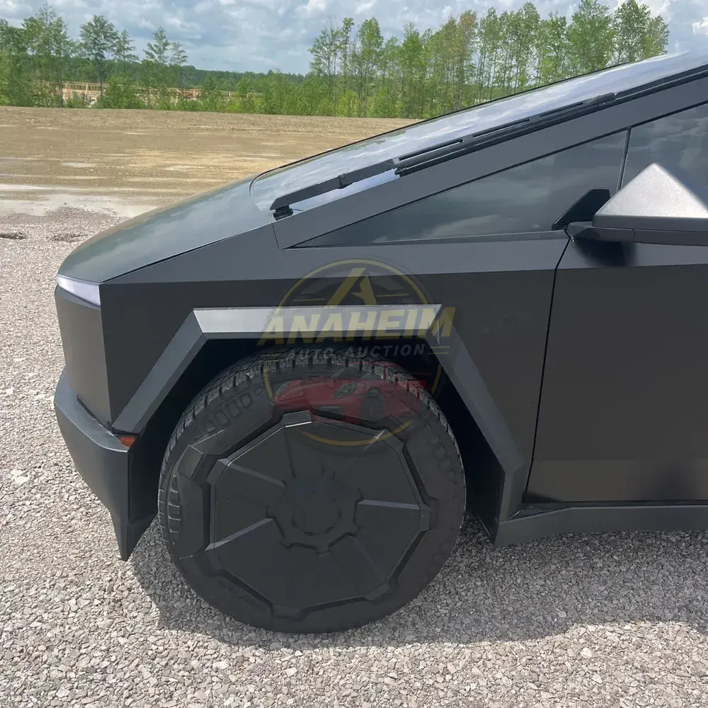 2024 Tesla Cybertruck CyberBeast