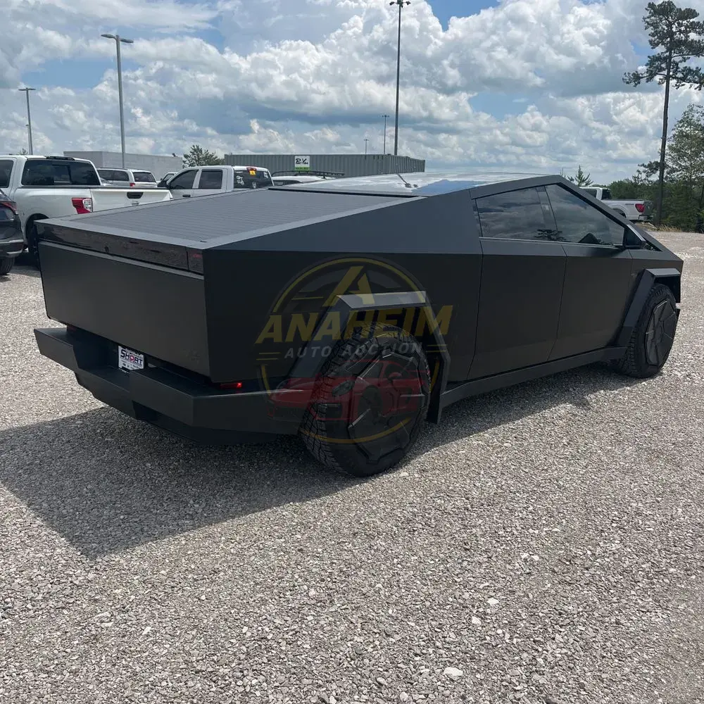 2024 Tesla Cybertruck CyberBeast