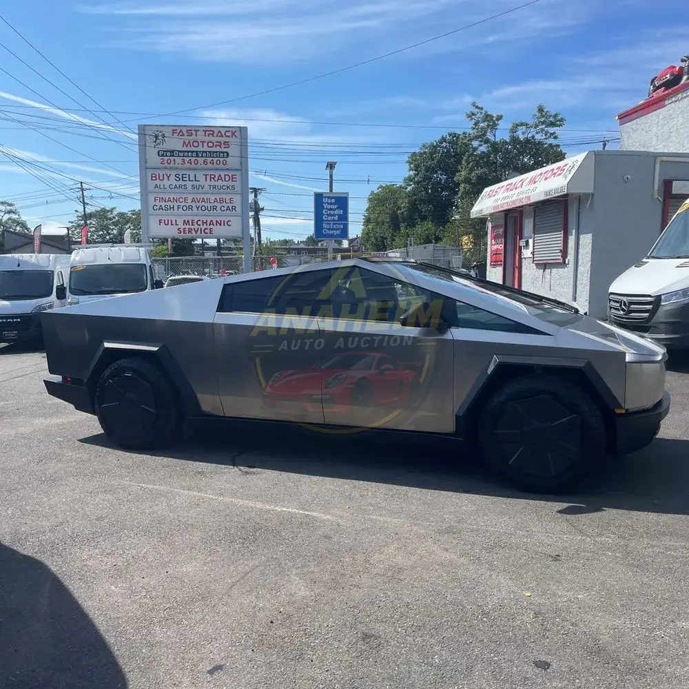 2024 Tesla Cybertruck CyberBeast