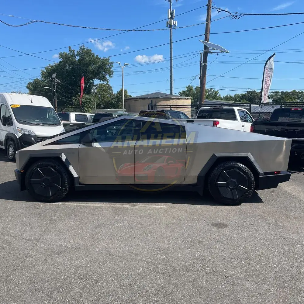 2024 Tesla Cybertruck CyberBeast