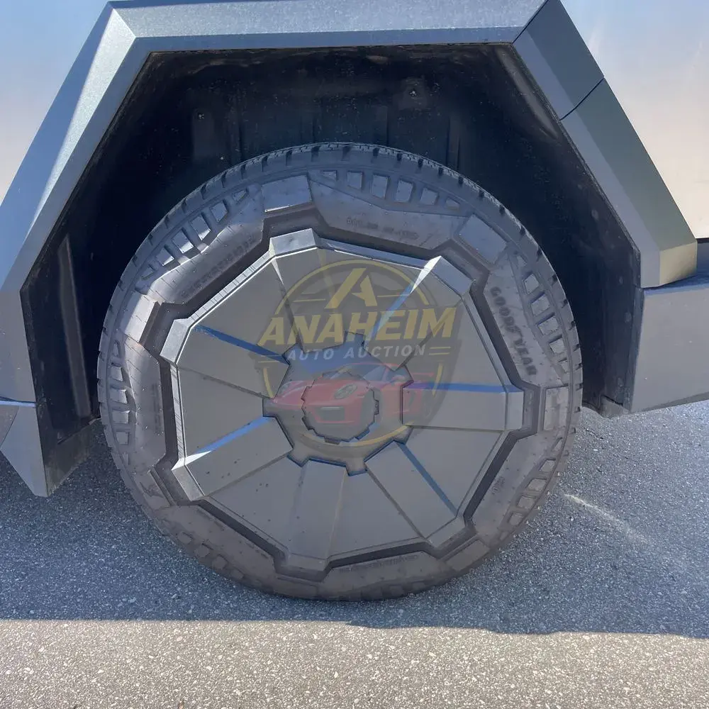 2024 Tesla Cybertruck CyberBeast