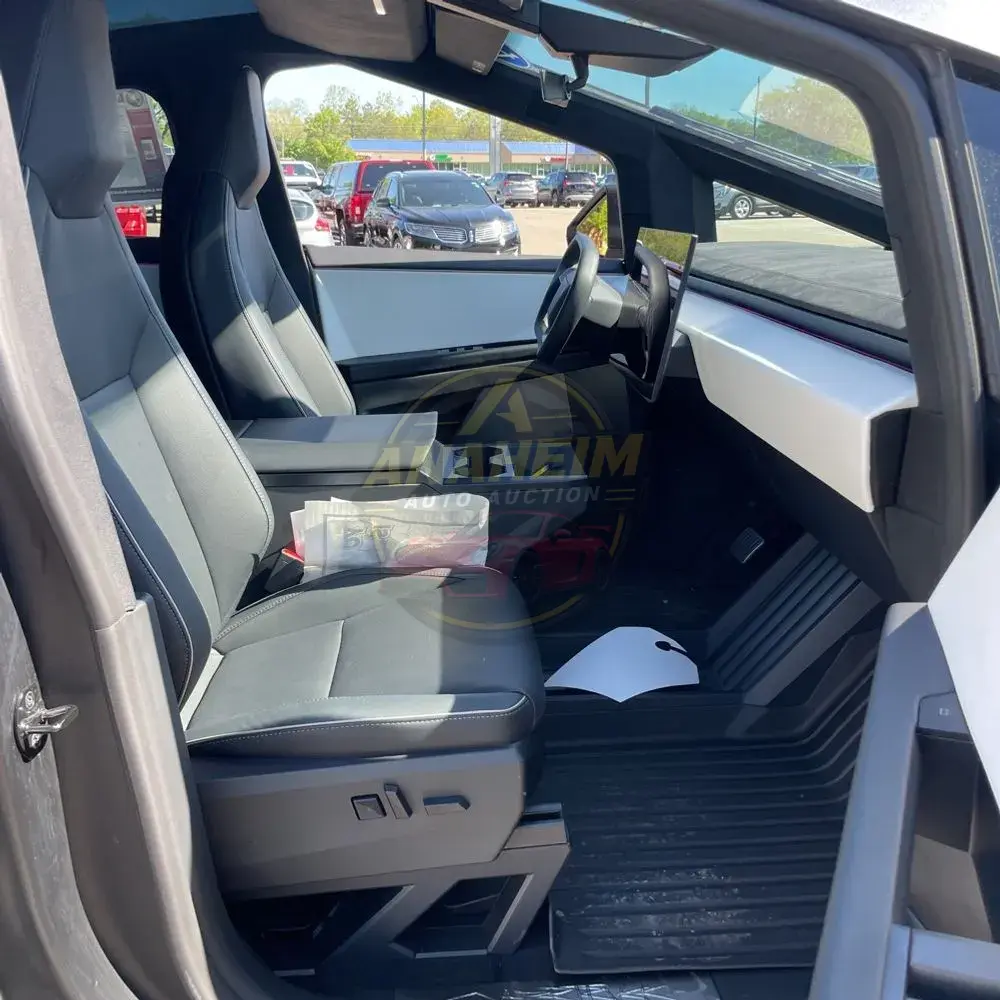 2024 Tesla Cybertruck CyberBeast