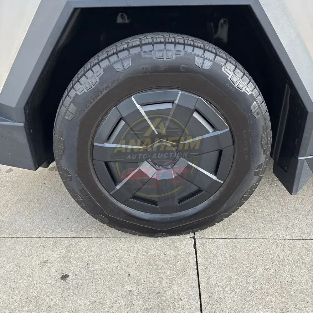 2024 Tesla Cybertruck CyberBeast