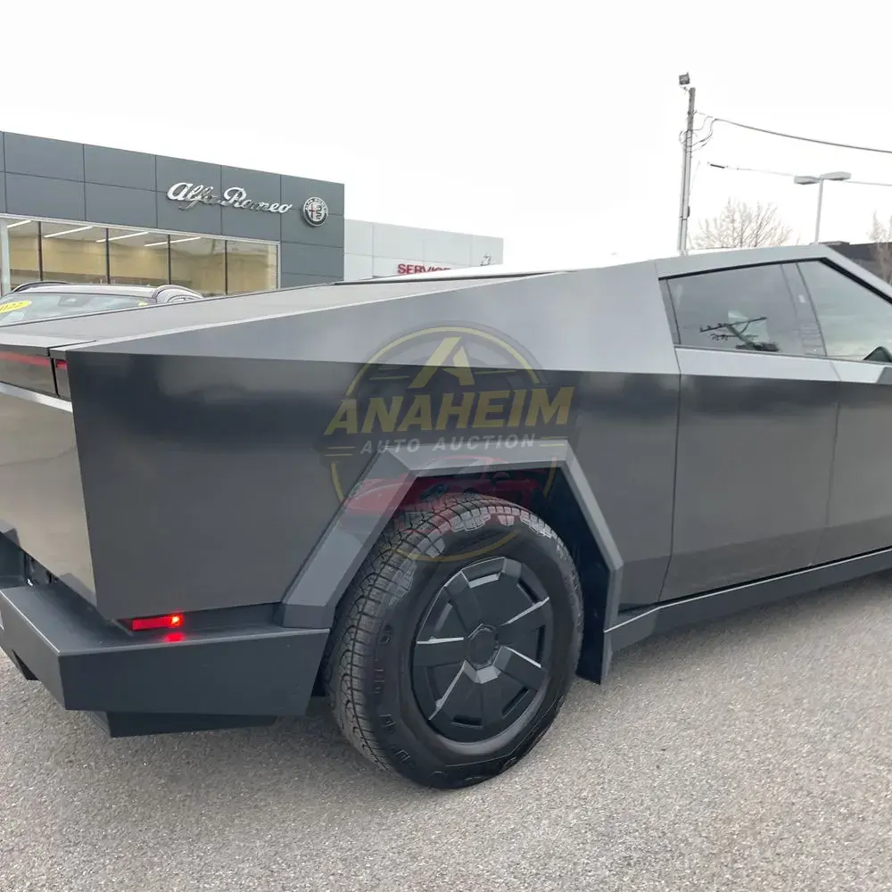 2024 Tesla Cybertruck CyberBeast