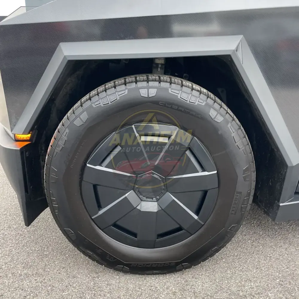 2024 Tesla Cybertruck CyberBeast