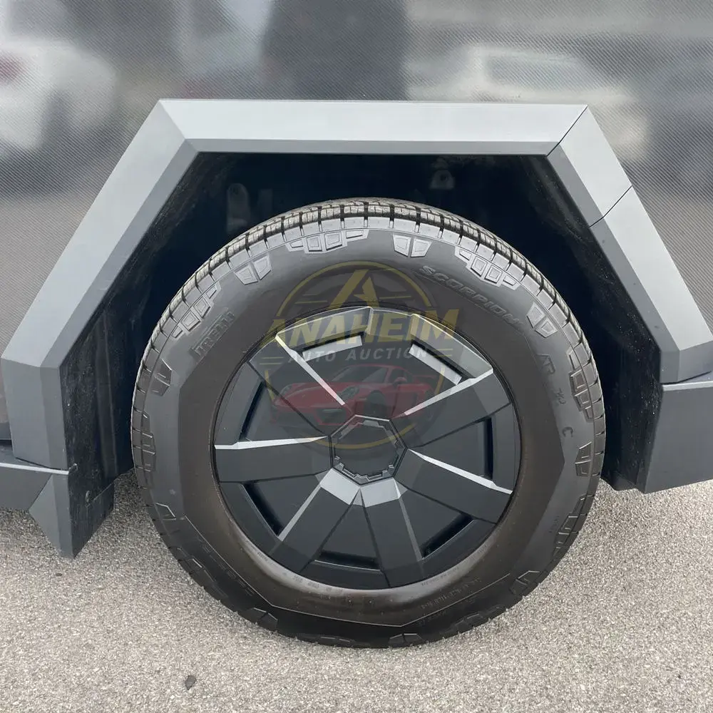 2024 Tesla Cybertruck CyberBeast