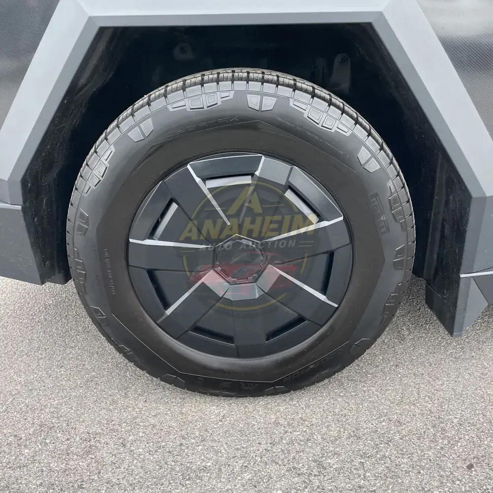 2024 Tesla Cybertruck CyberBeast