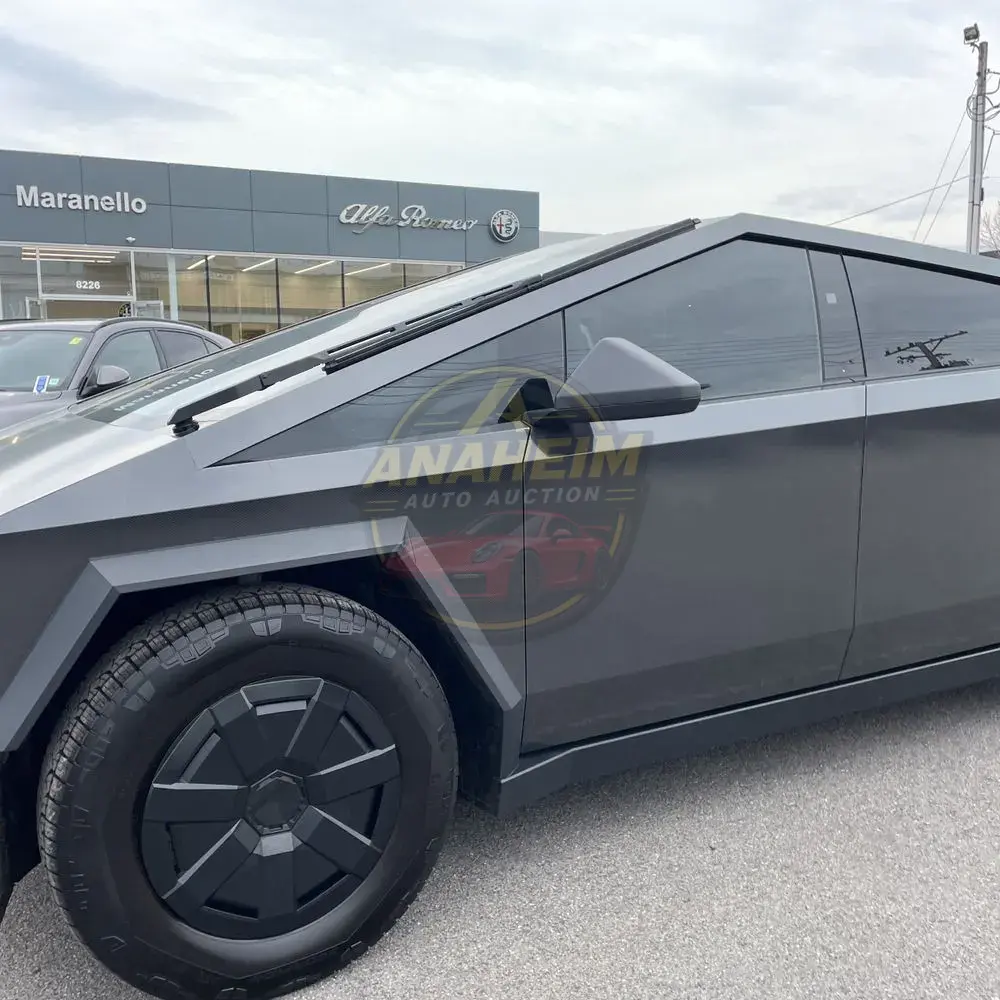 2024 Tesla Cybertruck CyberBeast