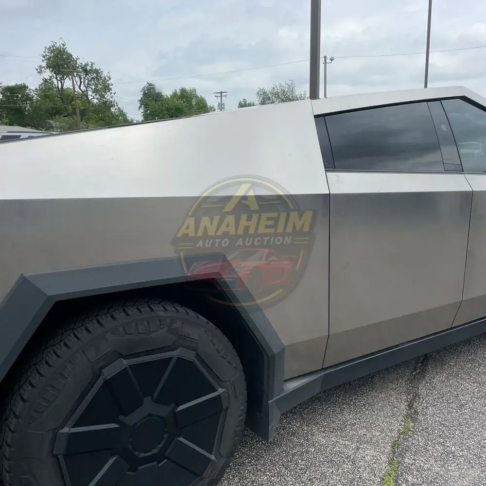 2024 Tesla Cybertruck CyberBeast