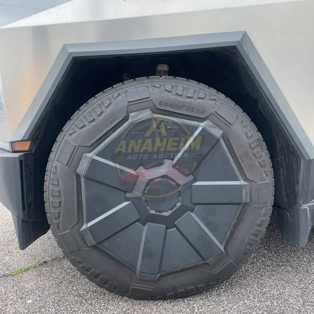 2024 Tesla Cybertruck CyberBeast