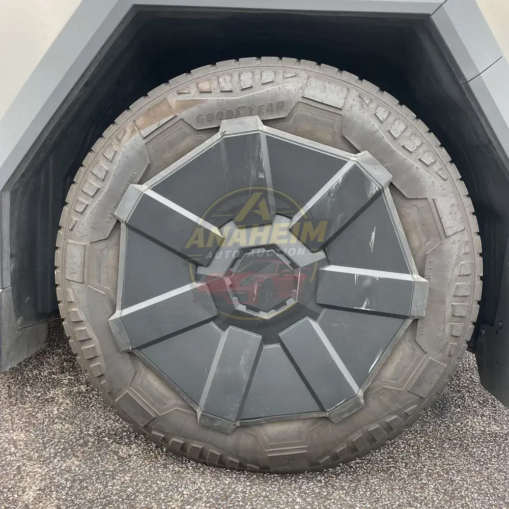 2024 Tesla Cybertruck CyberBeast