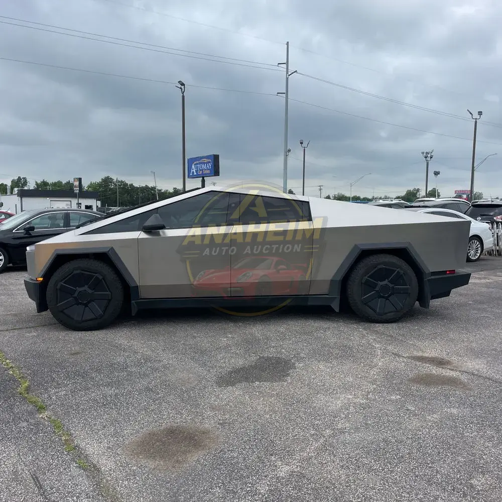 2024 Tesla Cybertruck CyberBeast