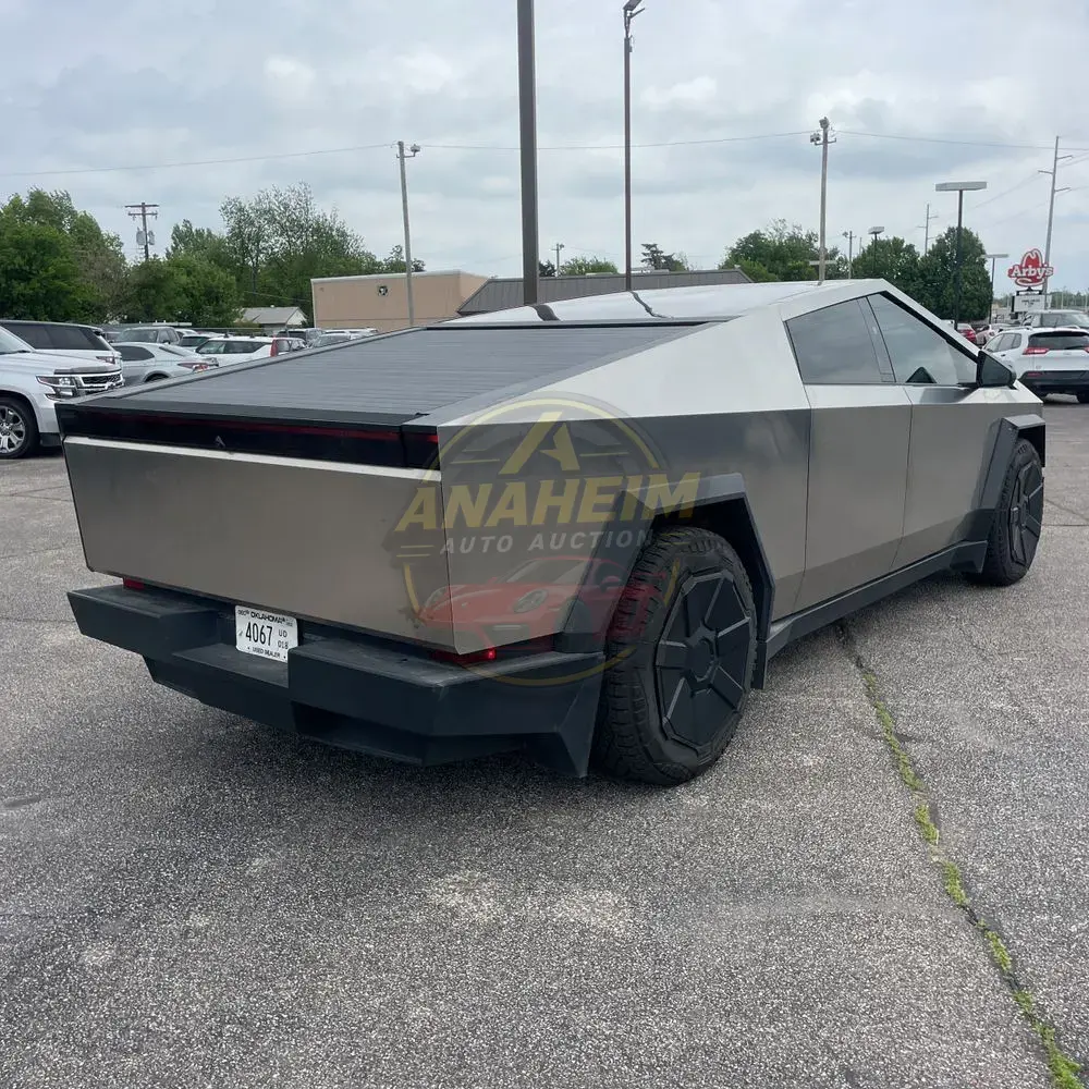 2024 Tesla Cybertruck CyberBeast