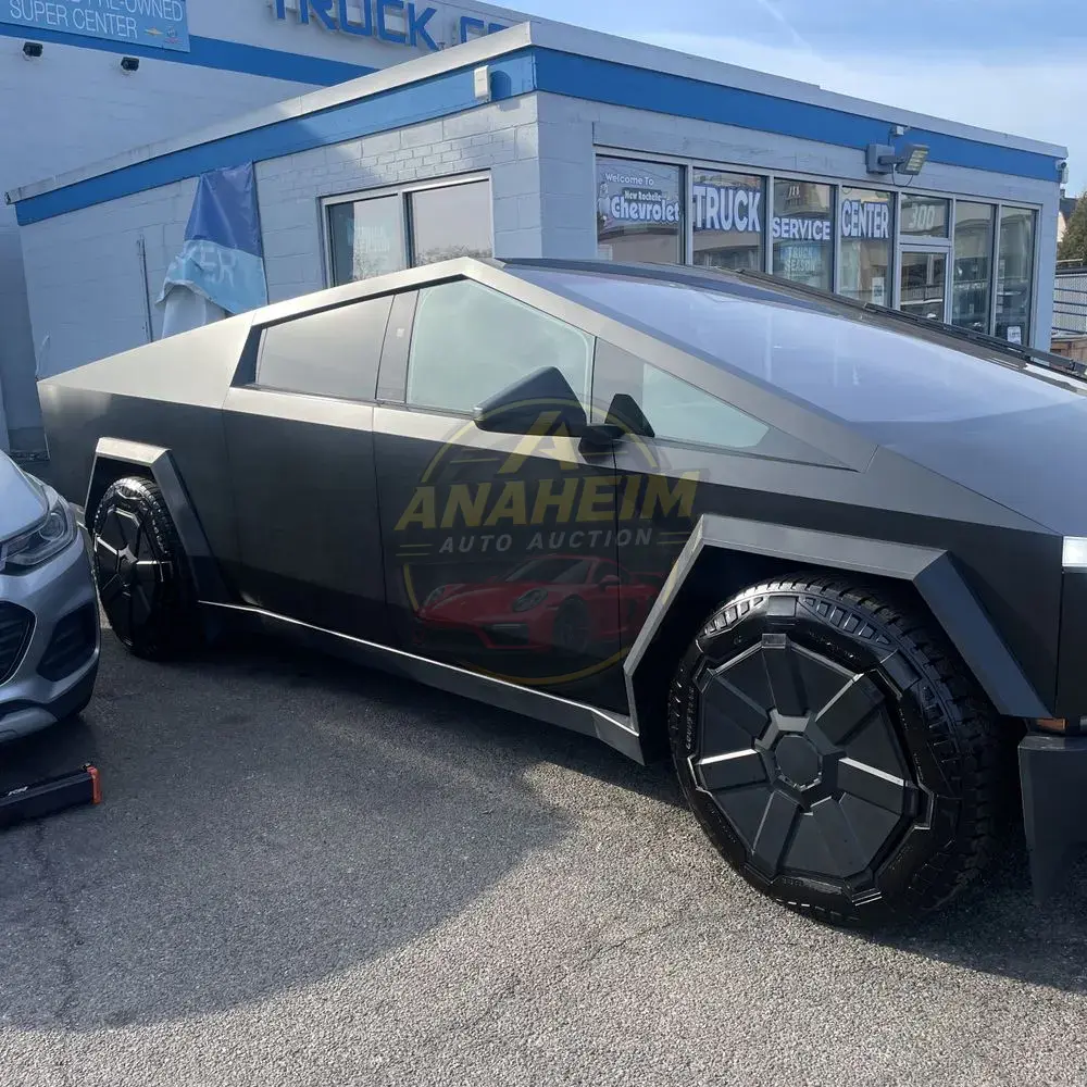 2024 Tesla Cybertruck CyberBeast
