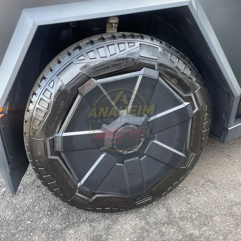 2024 Tesla Cybertruck CyberBeast