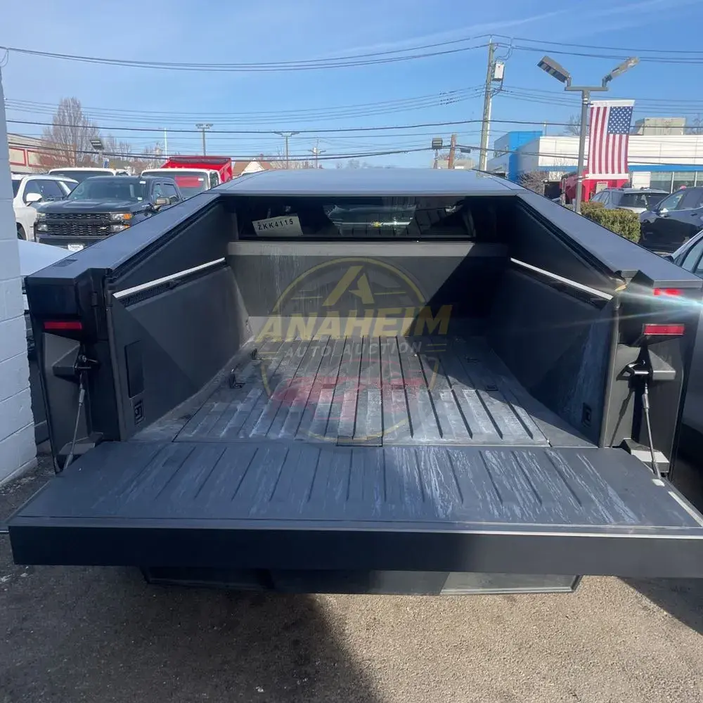 2024 Tesla Cybertruck CyberBeast