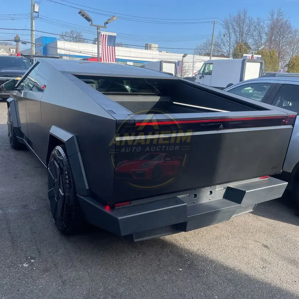 2024 Tesla Cybertruck CyberBeast