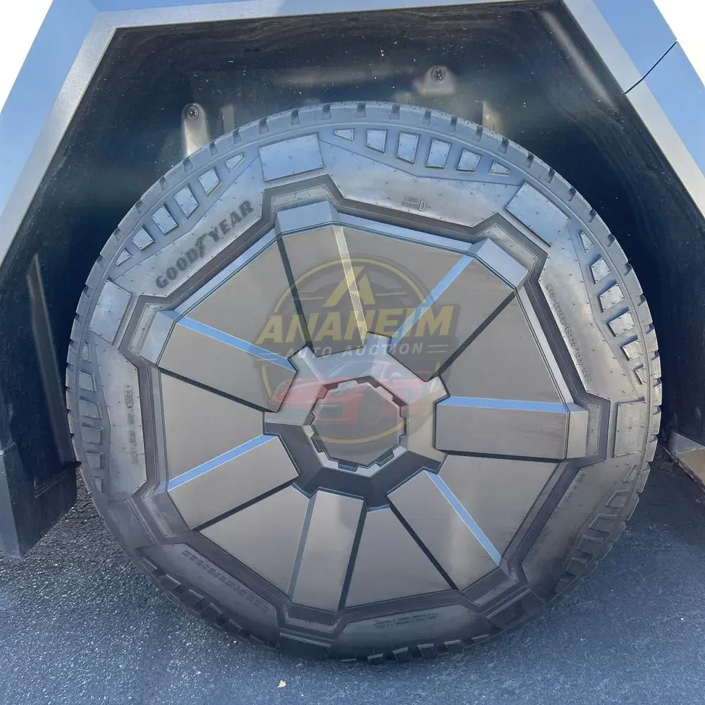 2024 Tesla Cybertruck CyberBeast