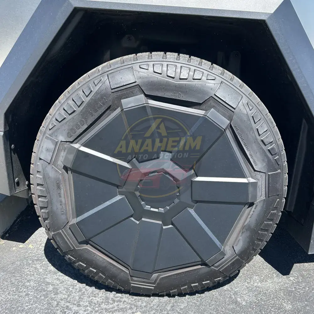 2024 Tesla Cybertruck CyberBeast