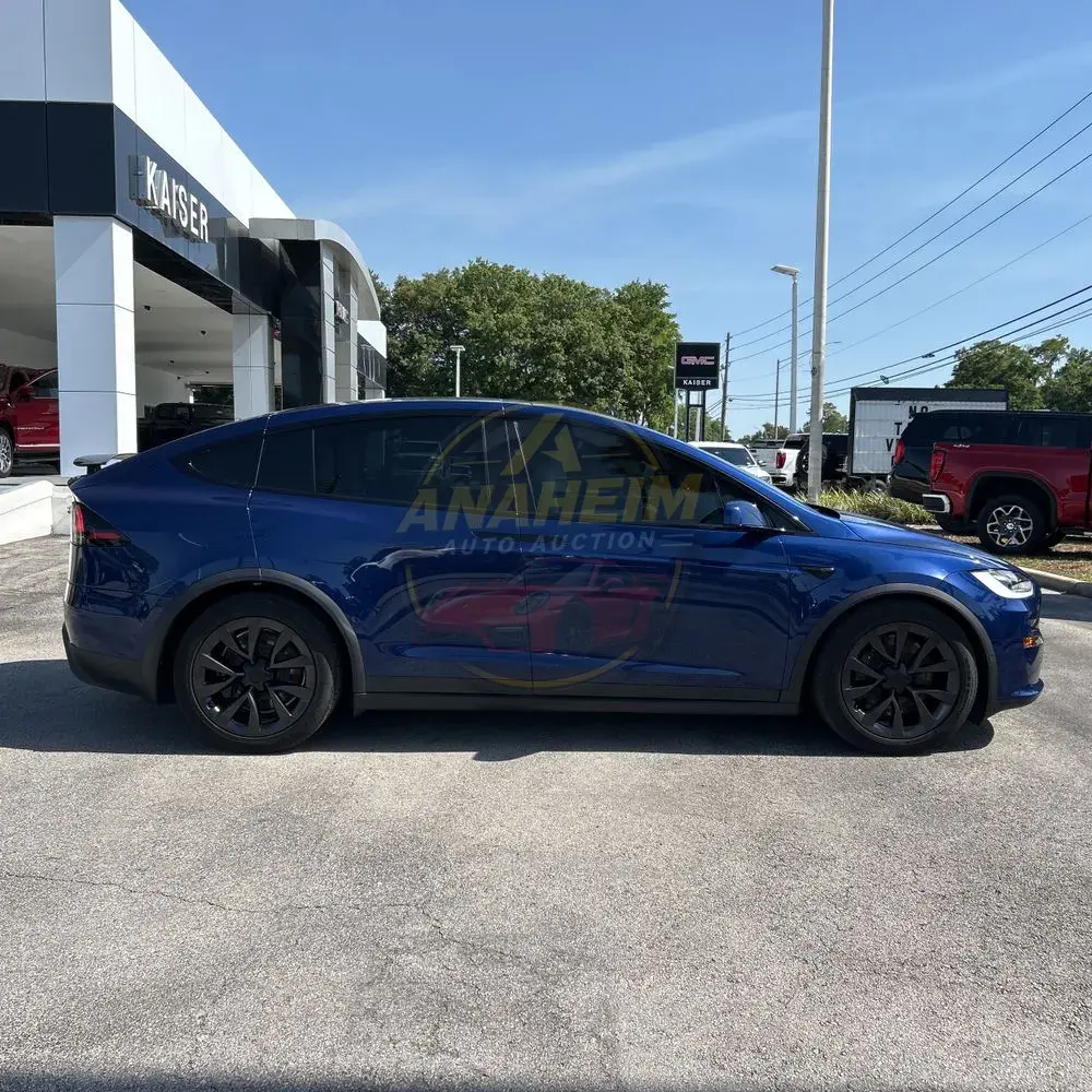 2022 Tesla Model X Plaid