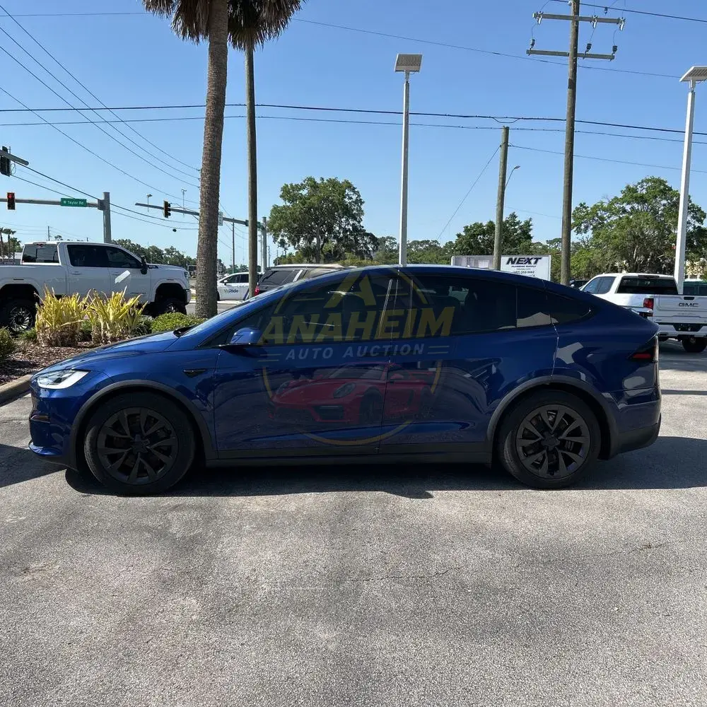 2022 Tesla Model X Plaid