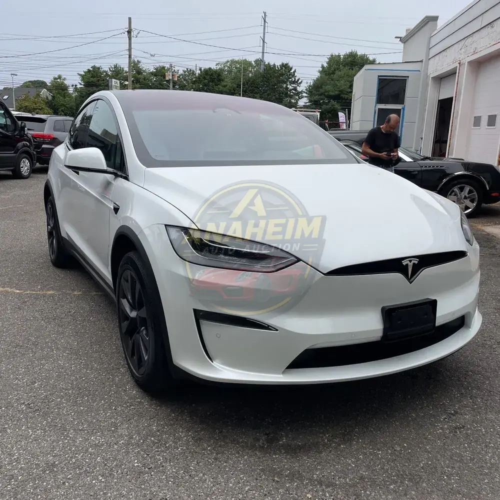 2022 Tesla Model X Plaid
