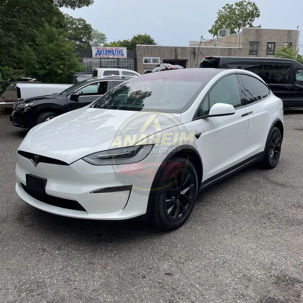 2022 Tesla Model X Plaid