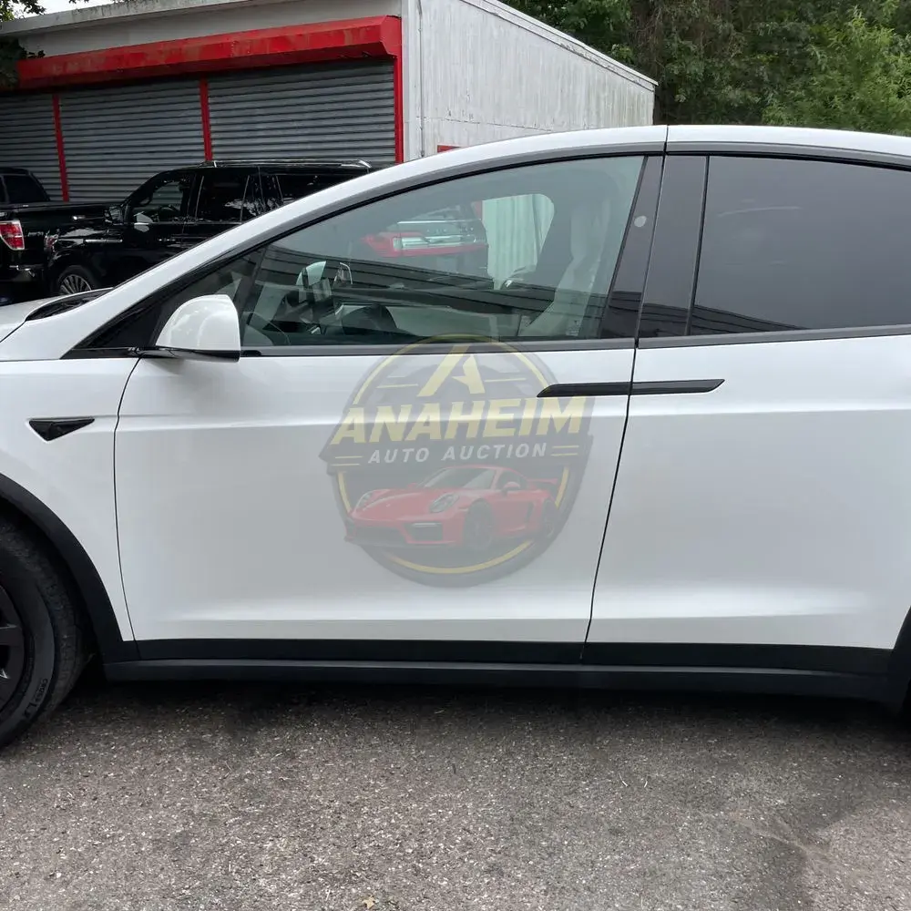 2022 Tesla Model X Plaid