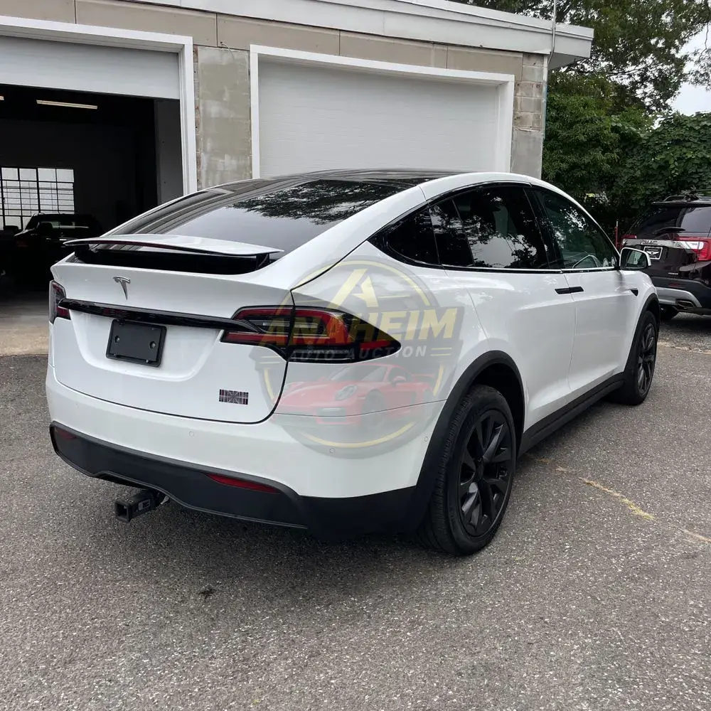 2022 Tesla Model X Plaid