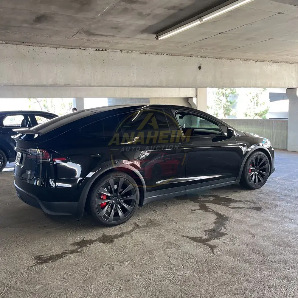 2023 Tesla Model X Plaid