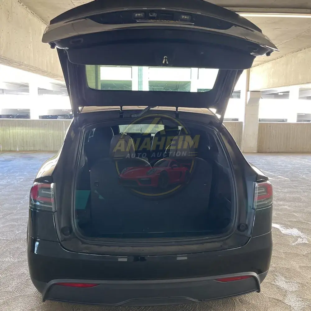 2023 Tesla Model X Plaid