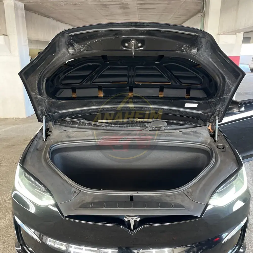2023 Tesla Model X Plaid
