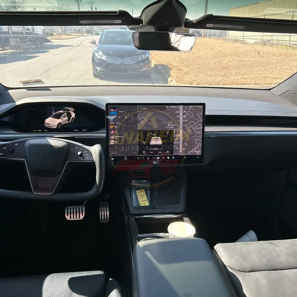 2022 Tesla Model X Plaid