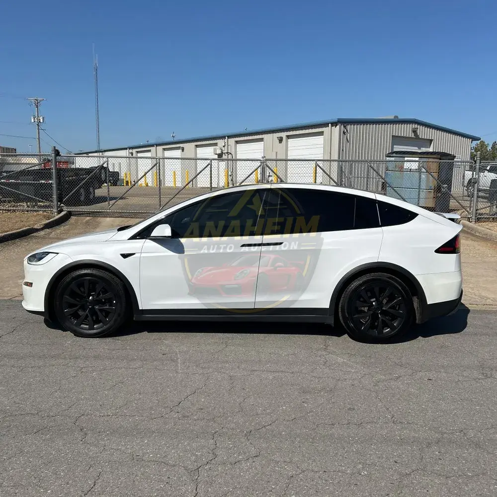 2022 Tesla Model X Plaid