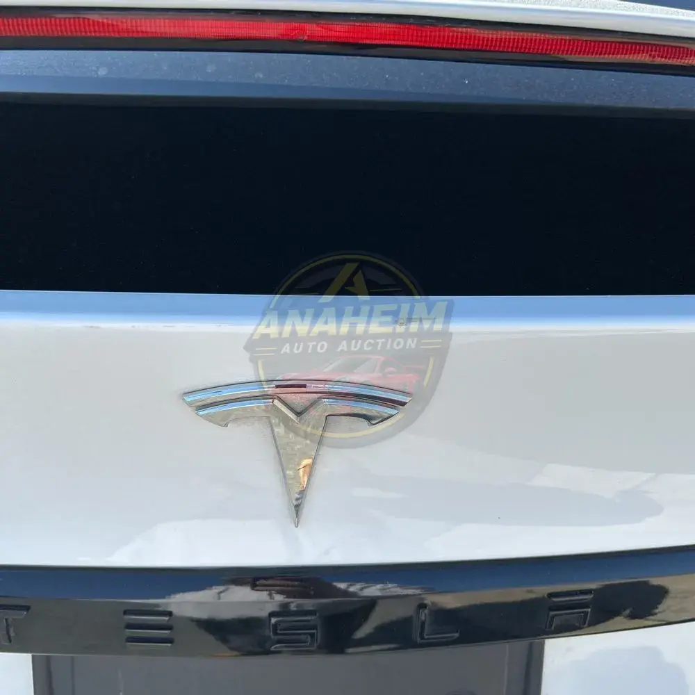 2022 Tesla Model X Plaid