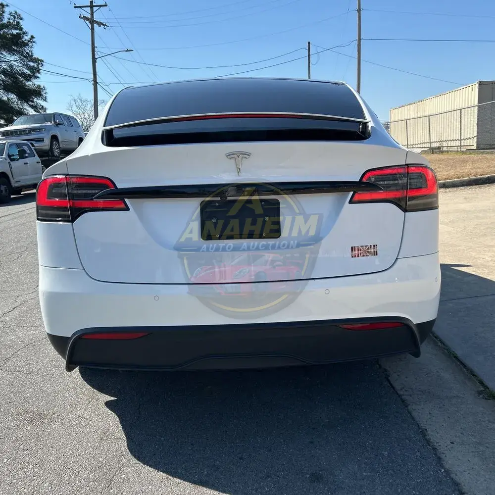 2022 Tesla Model X Plaid