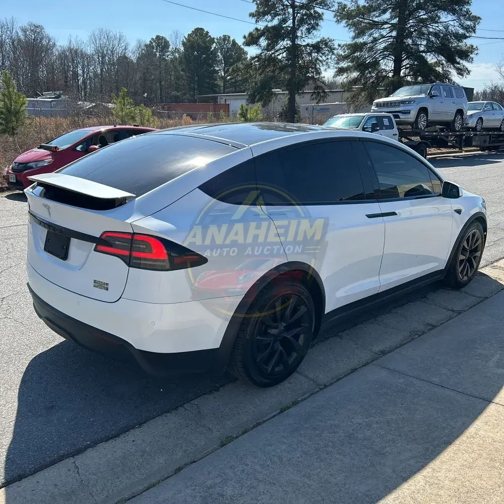 2022 Tesla Model X Plaid