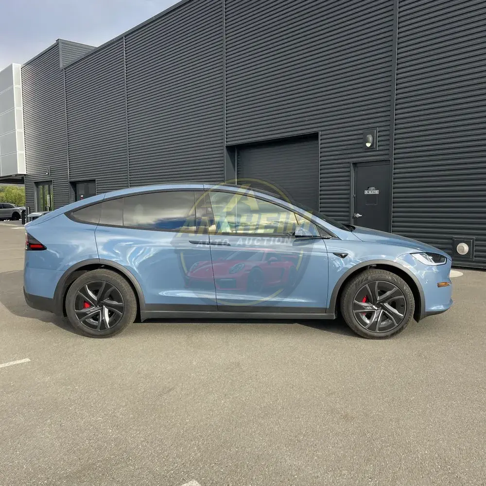 2026 Tesla Model X Plaid